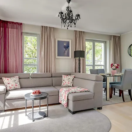 Bitwy Pod Plowcami Seaside & Free Parking By Downtown Σόποτ